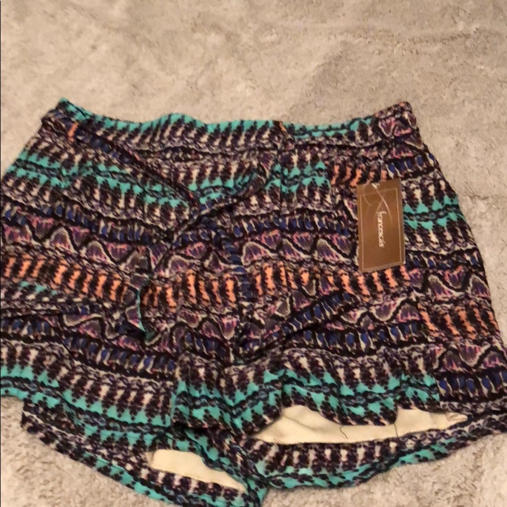 High Wasted Shorts